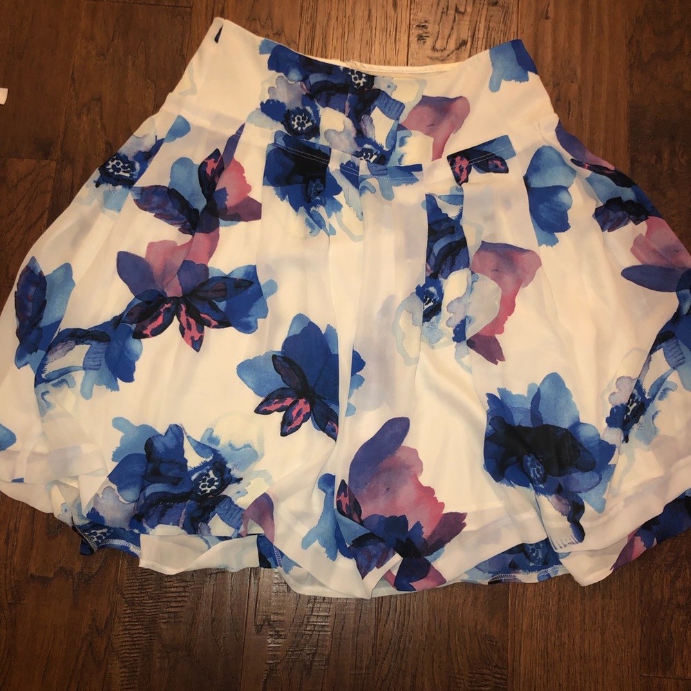 banana republic skirt!